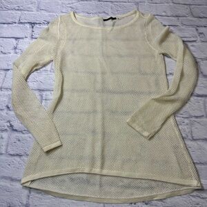 Cyrus Cream Long Sleeve Mesh Top. Size Small